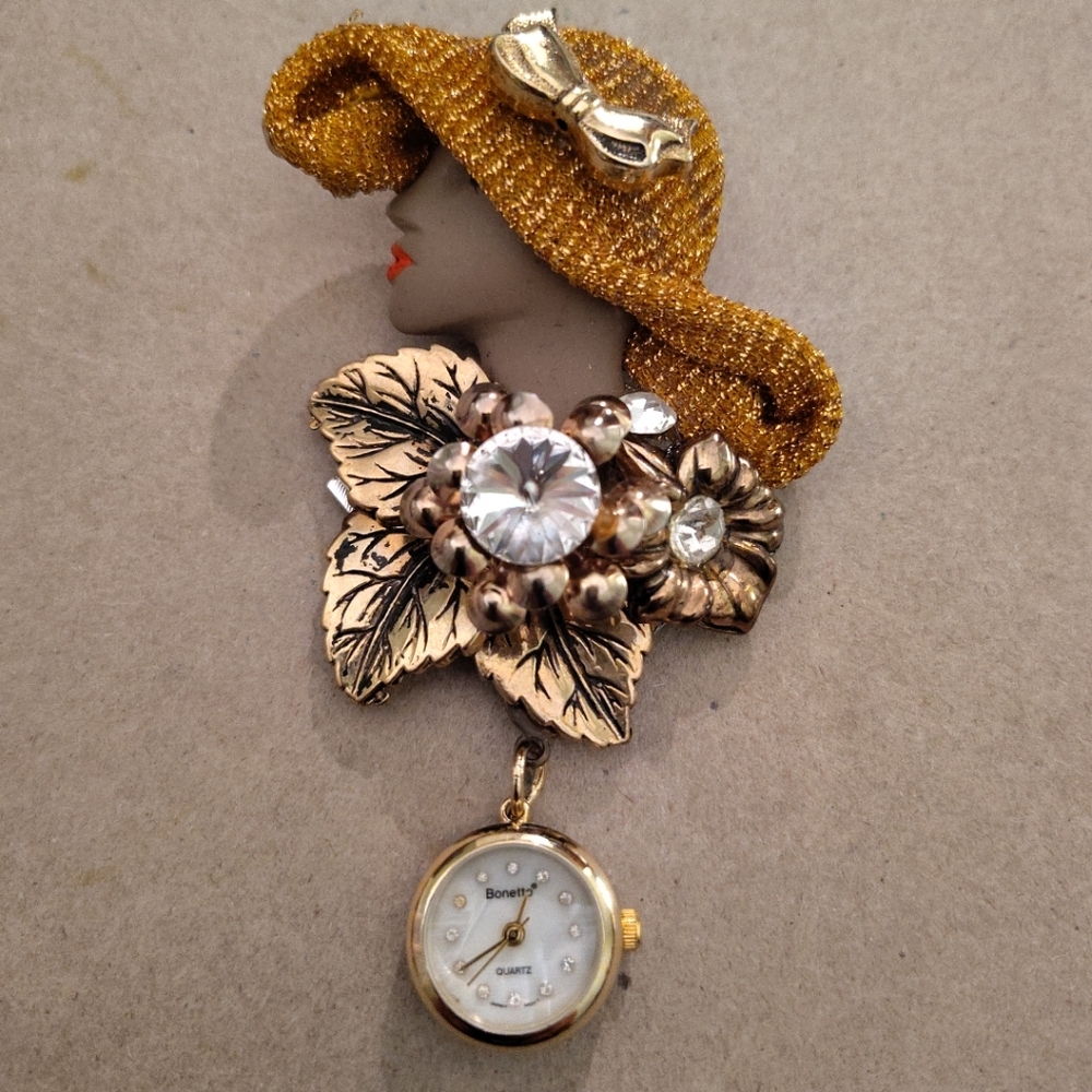 Vintage Bonetto Lady Head Brooch Watch